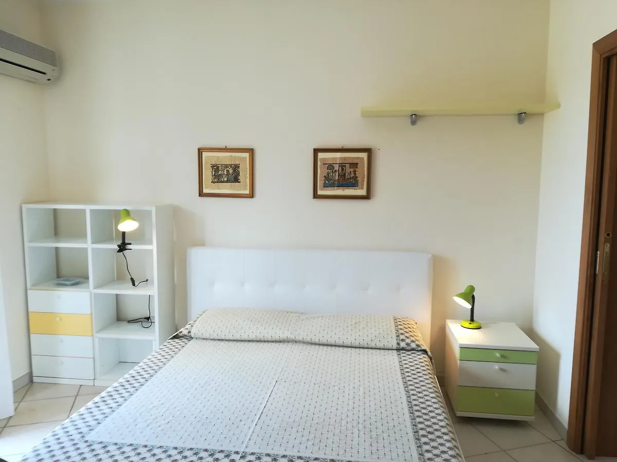 La Collina Capo D'Orlando Bed & Breakfast 3*,