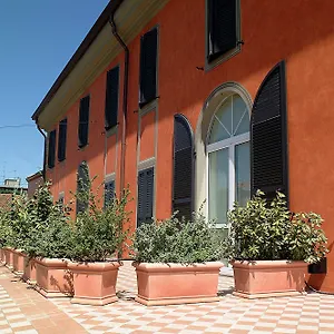 Corte Della Vittoria Aparthotel Parma